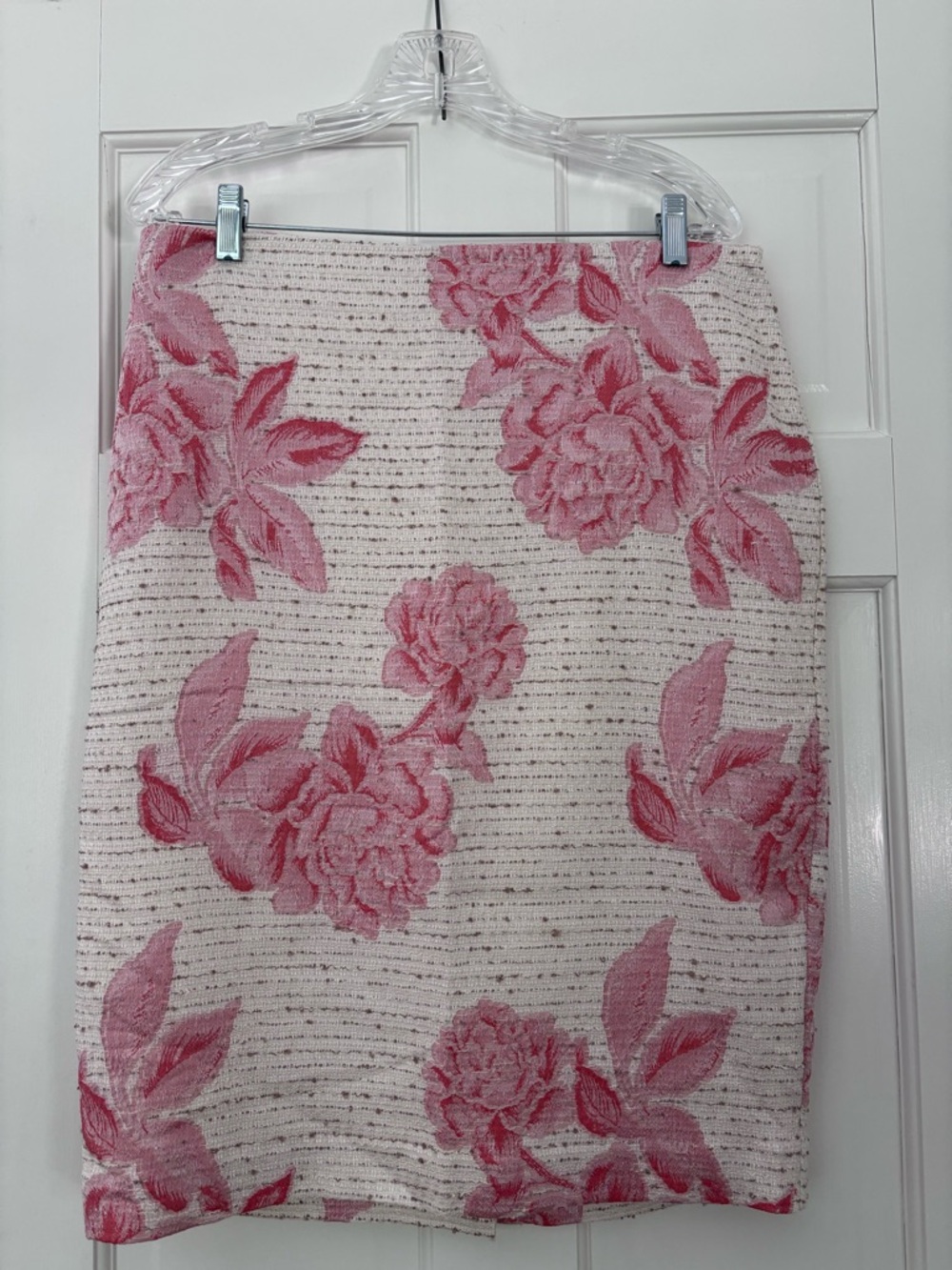 Ann Taylor Pink Floral Tweed Pencil Skirt